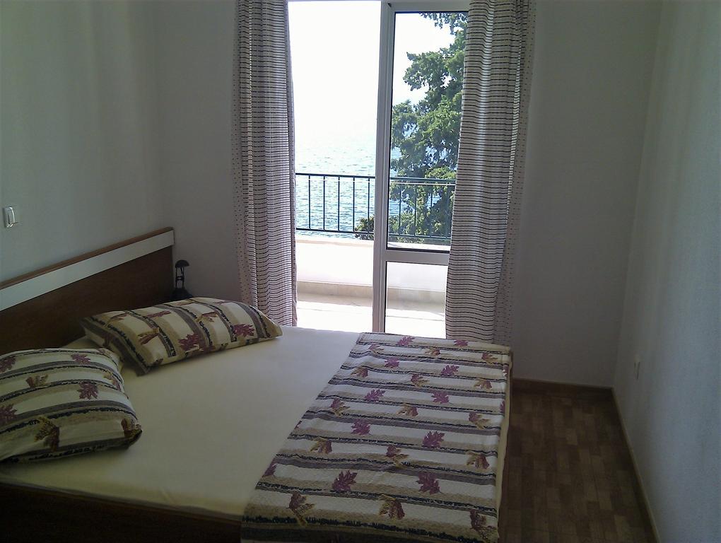 Apartments Brusje Podgora Szoba fotó