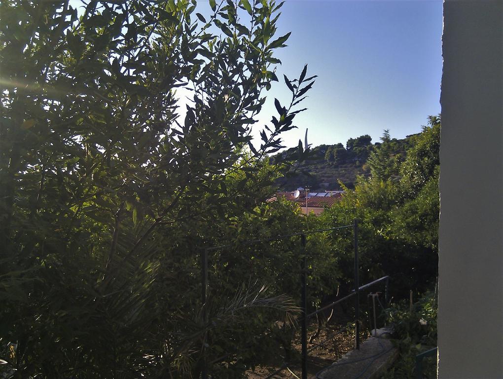 Apartments Brusje Podgora Szoba fotó