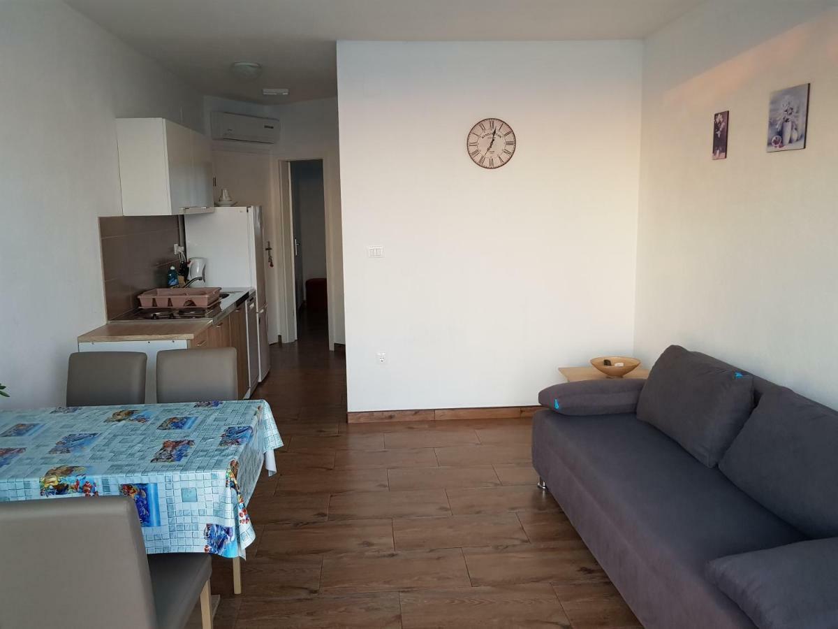 Apartments Brusje Podgora Kültér fotó