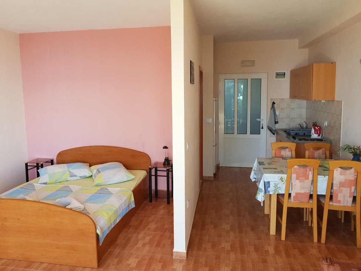 Apartments Brusje Podgora Kültér fotó